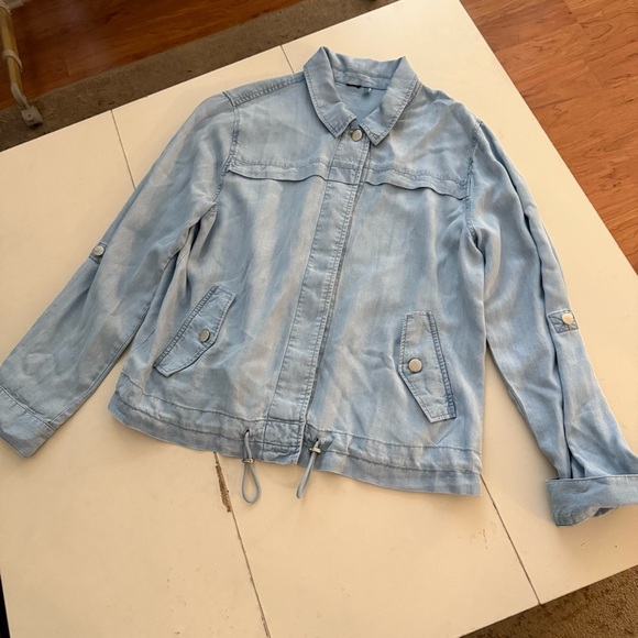 Light Blue Denim Lyocell Tencel Utility Lightweight Shacket Safari Jacket Top - Picture 2 of 5